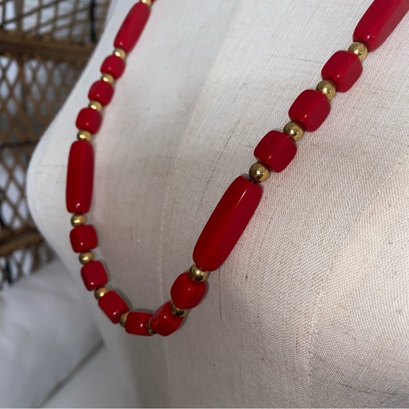 Trifari Red Beaded Necklace - Picture 4 of 7
